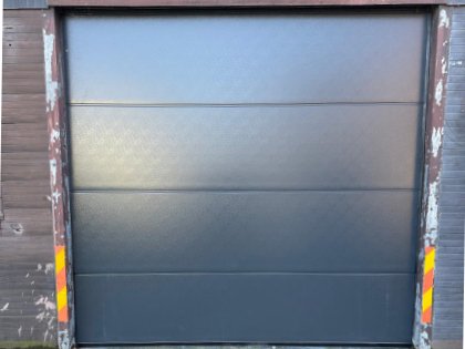 portes de garage sectionnelles, moteur, RAL 7016, V-line non profilé stucco