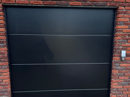 portes de garage sectionnelles, moteur, RAL 9004, clavier à code